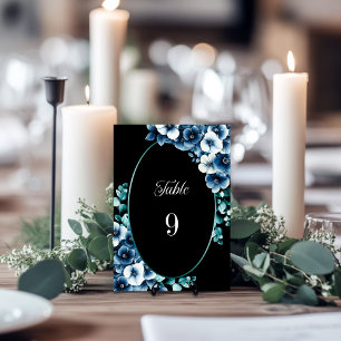 Stilvolle Blue Floral Wedding Tischnummer
