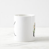 Stilvolle Blumenschrift "K" Typografie Kaffeetasse (Mittel)