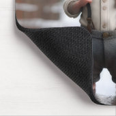 Stilvolle Boy Mouse In a Alley Mousepad (Ecke)