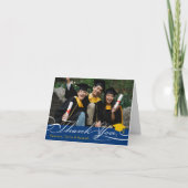 Stilvolle Chic Script Graduation Cap Foto Graduate Dankeskarte (Vorderseite)