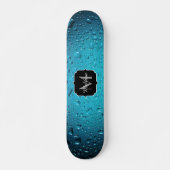 Stilvolle Coole blaue Wassertropfen Monogram Skateboard (Vorne)