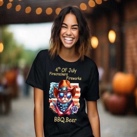 Stilvolle Feline: Katze in Sonnenbrillen Unabhängi T-Shirt