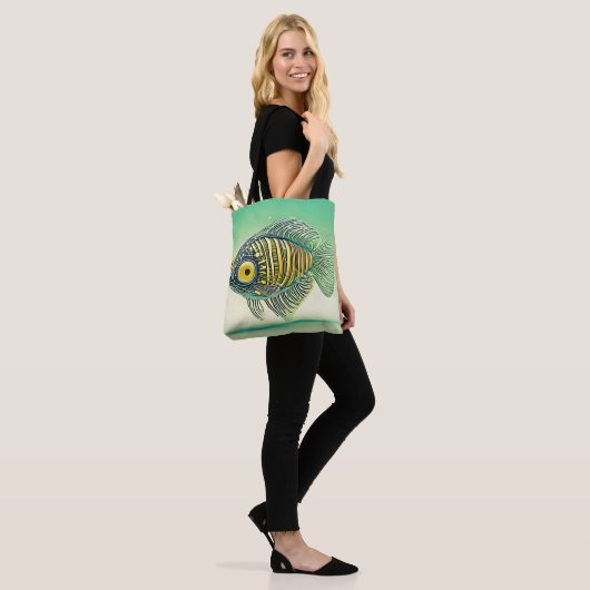 Stilvolle Fischkunst Tasche (Am Model)