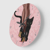 Stilvolle Frau und schwarze Katze Große Wanduhr (Winkel)