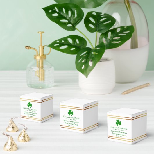 Stilvolle Gold Foil St. Patrick's Day Baby Shower Geschenkschachtel (Zahlreiche)