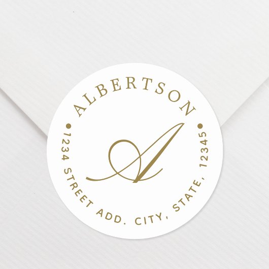 Stilvolle Gold Script Monogram Familienname Runder Aufkleber