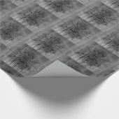 Stilvolle graue Schneeflocke Weihnachten Geschenkpapier (Ecke)