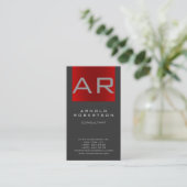 Stilvolle Gray Red Stripe Monogram Business Card Visitenkarte (Stehend Vorderseite)