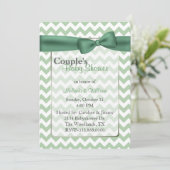 Stilvolle grüne Zickzack Coupés Kinderdusche Einladung (Stehend Vorderseite)