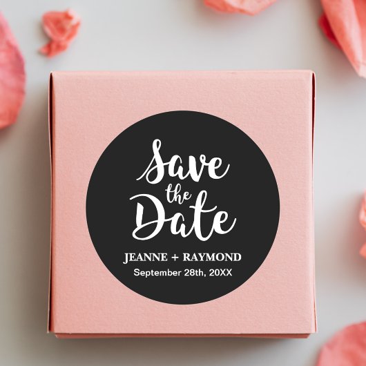 Stilvolle Kalligrafie Black Wedding Save the Date Runder Aufkleber