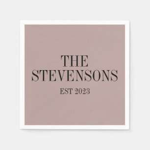 Stilvolle klassische Familie Nachname Est Date Mau Serviette