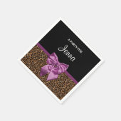 Stilvolle Leopard Print Elegant Lila Bow and Name Serviette (Ecke)