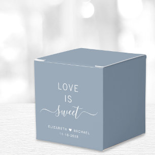 Stilvolle Liebe ist süße staubblaue Hochzeit Geschenkschachtel