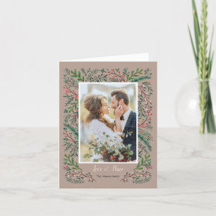 Stilvolle Liebe & Peace Green Pine Tree Kranz Foto Feiertagskarte