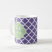 Stilvolle Lila Quatrefolie und Green Monogram bene Kaffeetasse (Vorderseite Links)