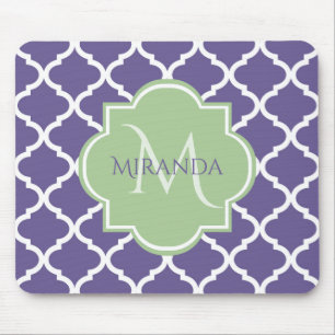 Stilvolle Lila Quatrefolie und Green Monogram bene Mousepad
