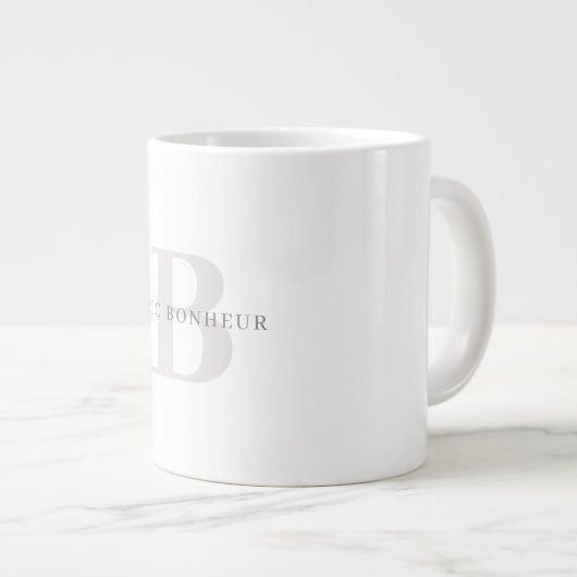 Stilvolle moderne Bezeichnung & Monogramm Jumbo-Tasse (Vorderseite Rechts)