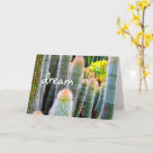 Stilvolle moderne Fuzzy Green Cactus Dream Script Karte (Gelbe Blume)