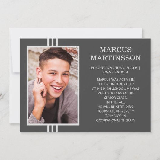 Stilvolle Moderne Gray Class 2024 Abschluss Foto Ankündigung (Vorderseite)