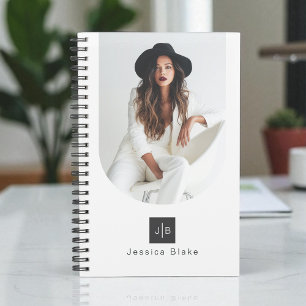 Stilvolle moderne Unternehmerinnen-Foto-Monogramm Planer