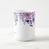 Stilvolle Monogram Lila Aquarellblume Kaffeetasse (Mittel)