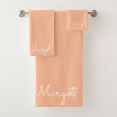 Stilvolle Monogramm-Pfirsichschrift Badhandtuch Set (Insitu)