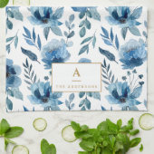 Stilvolle Navy Blue Watercolor Blume Monogram Geschirrtuch (Gefaltet)