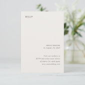 Stilvolle neutrale Minimalistische Hochzeit RSVP Karte (Stehend Vorderseite)