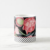 Stilvolle Peonies und Polka Punkte mit Monogramm Kaffeetasse (Mittel)