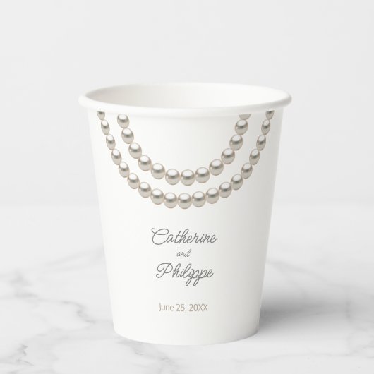 Stilvolle Perlenhalskette Pappbecher (Vorderseite)