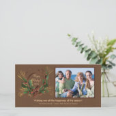 Stilvolle Pine Cone Wreath Fotokarte Feiertagskarte (Stehend Vorderseite)