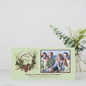 Stilvolle Pine Cone Wreath Fotokarte Feiertagskarte (Stehend Vorderseite)