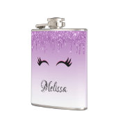 Stilvolle Pink & Black Eyelashes beim Drippen von  Flachmann (Links)