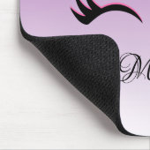 Stilvolle Pink & Black Eyelashes beim Drippen von Mousepad (Ecke)