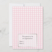 Stilvolle Pink Checkered Couple's Baby Dusche Einladung (Rückseite)