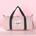 Stilvolle Pink Monogram Name Girl's Script Sports Duffle Bag<br><div class="desc">Aktualisieren Sie Ihr Spiel mit der stilvollen rosa Monogram Name Girl's Script Sports Duffle Bag. Dieses modische Duffle zeichnet sich durch ein elegantes Rosa-Design mit personalisiertem Skriptmonogramm aus, das Stil und Funktionalität kombiniert. Er ist aus langlebigen, hochwertigen Materialien gefertigt und eignet sich hervorragend zum Tragen von Sportgeräten, Fitnessstudios oder Wochenendgenuss....</div>