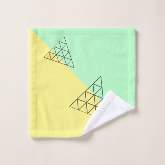 Stilvolle Pyramid Triangle Geometry Pastel Badhandtuch Set (Waschlappen)