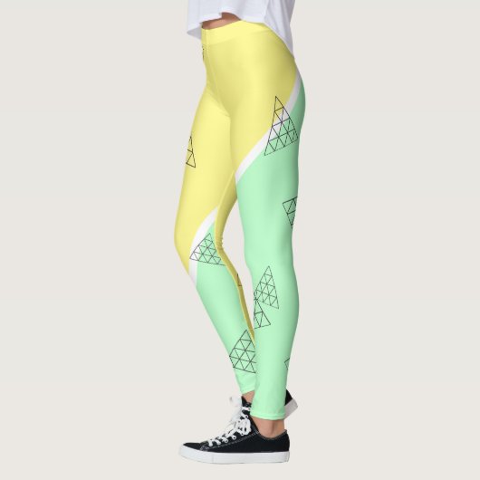 Stilvolle Pyramid Triangle Geometry Pastel Leggings (Links)
