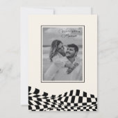 Stilvolle Retro Schwarz & Weiß Hochzeit speichern  Einladung (Rückseite)