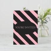 Stilvolle rosa und schwarz weiße Streifen Einladung (Stehend Vorderseite)