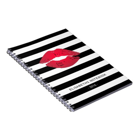 Stilvolle rote Lippen mit klassischen Notizblock (Rechte Seite)