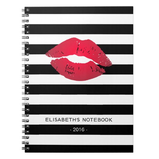 Stilvolle rote Lippen mit klassischen Notizblock (Vorderseite)