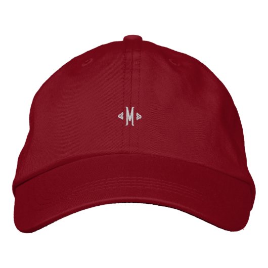 Stilvolle rote verstellbare Mützen mit Monogramm A Bestickte Baseballkappe (Vorderseite)