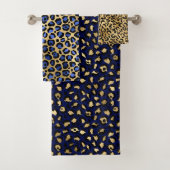 Stilvolle Royal Blue and Gold Foil Leopard Spots Badhandtuch Set (Insitu)