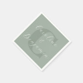 Stilvolle Rustic Sage Green Monogram Script Name Serviette (Ecke)