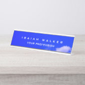 Stilvolle Schlichte, einzigartige Special Blue Sky Schreibtischnamensplakette (Vorderseite )