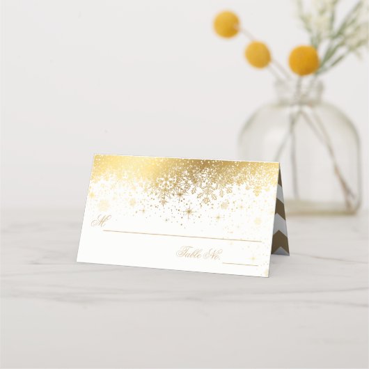 Stilvolle Schneeflocken aus Weiß und Gold Platzkarte (Rückseite)