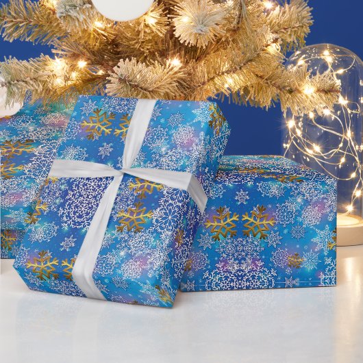 Stilvolle Schneeflocken Geschenkpapier (Feiertage)
