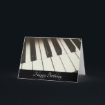 Stilvolle Schwarz-Weiß-Klaviertasten Fotografie Karte<br><div class="desc">Geburtstagskarte mit einem musikalischen Motivfoto mit nahen Klaviertasten. Stilvoll und elegant.</div>