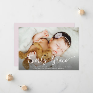Stilvolle Script Baby Girl Name Foto Pink Birth Ankündigung